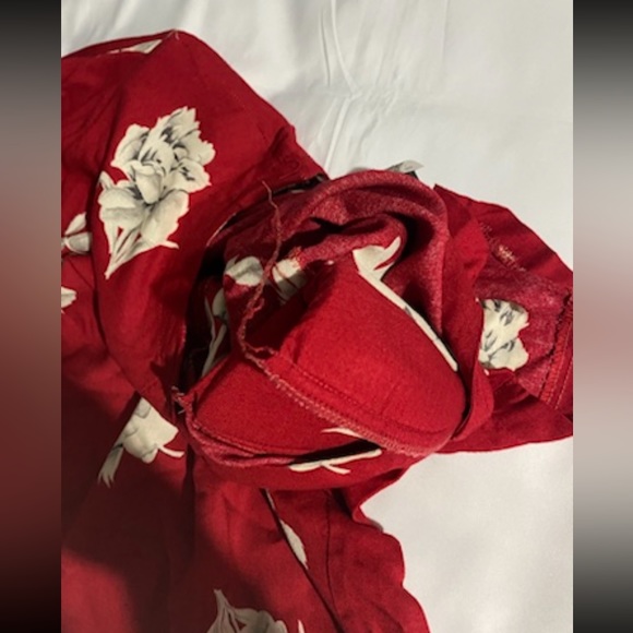 Craig Clothing Co Floral Print Shoulder Blouse & Flowy Midi Skirt Set - Picture 6 of 10